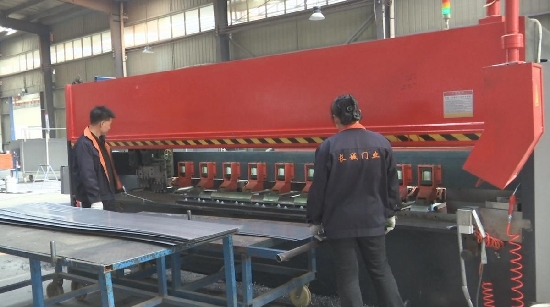 智能升级赋能传统制造 川汇区长城门业以智能化跃升引领金属门行业高质量发展